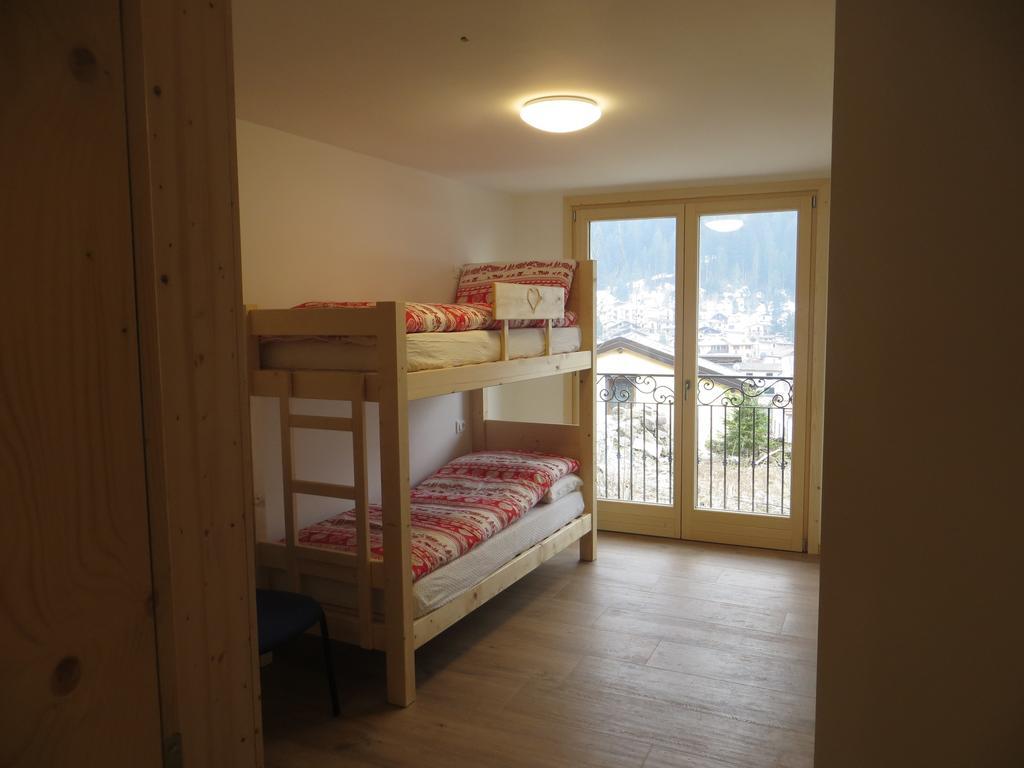 Olimpic Hostel Schilpario Exterior photo